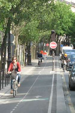 cycle-lane-paris